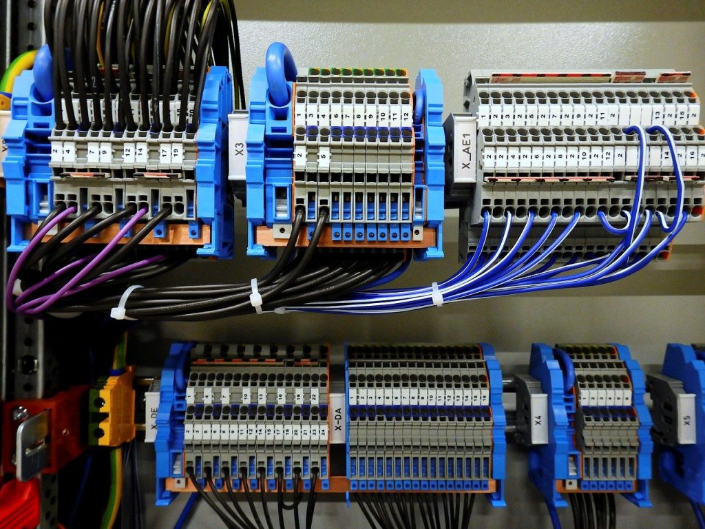 ELECTRICIAN APPRENTICE REQUIREMENTS visual data 5